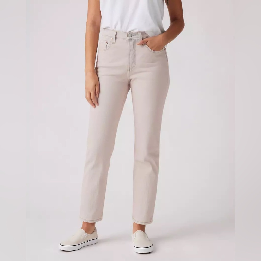 Levi's® Premium
501® ORIGINAL CROPPED JEANS
